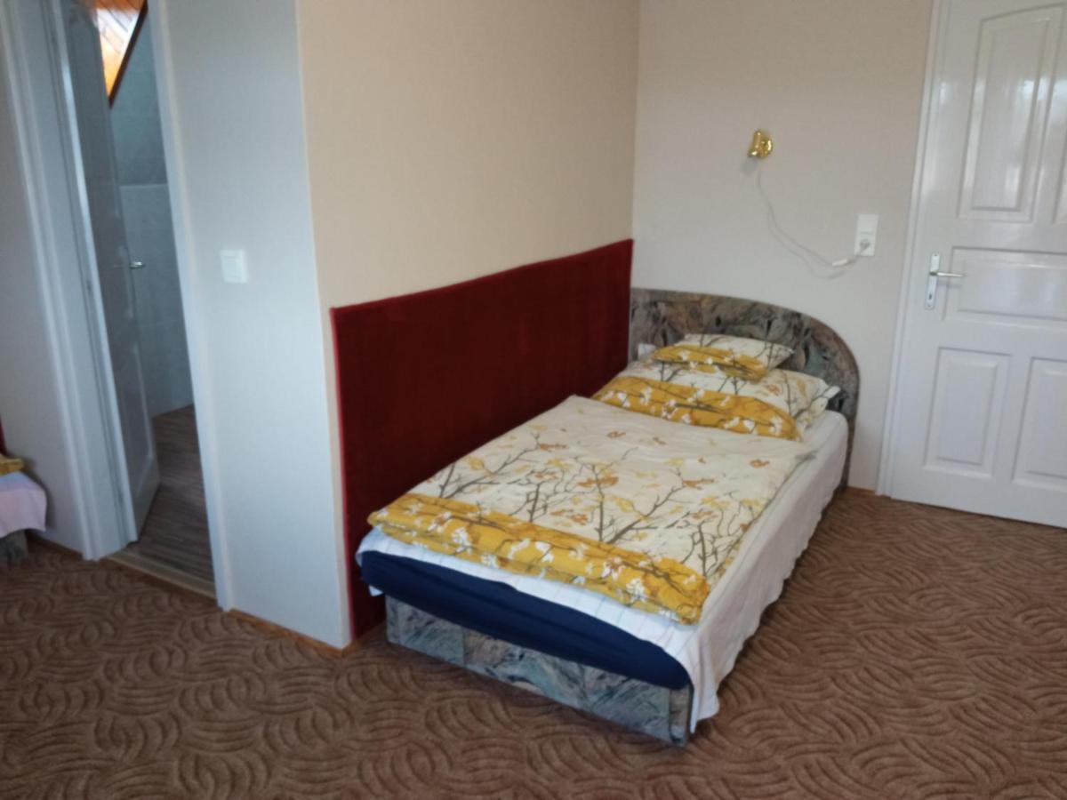 Holiday Apartmanhaz Zalakaros Exterior photo