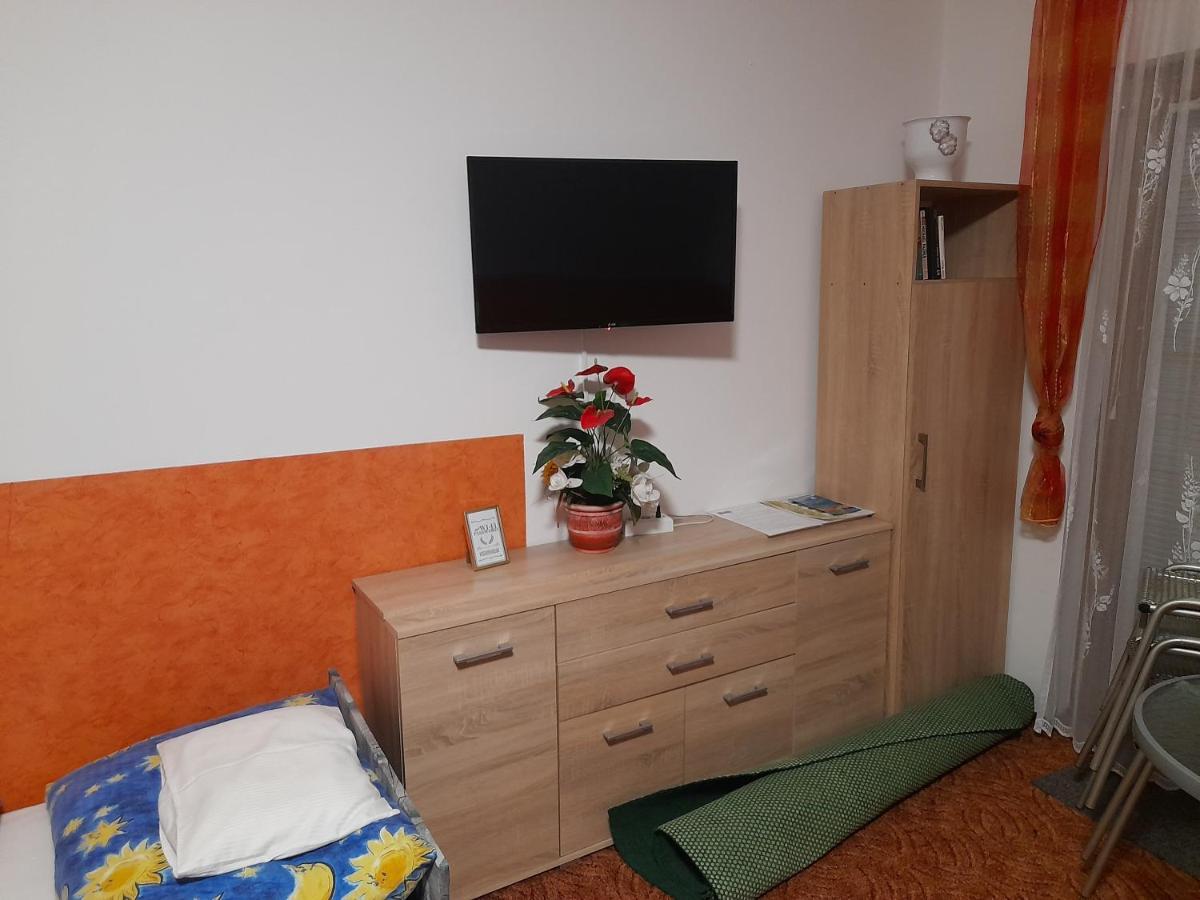 Holiday Apartmanhaz Zalakaros Exterior photo