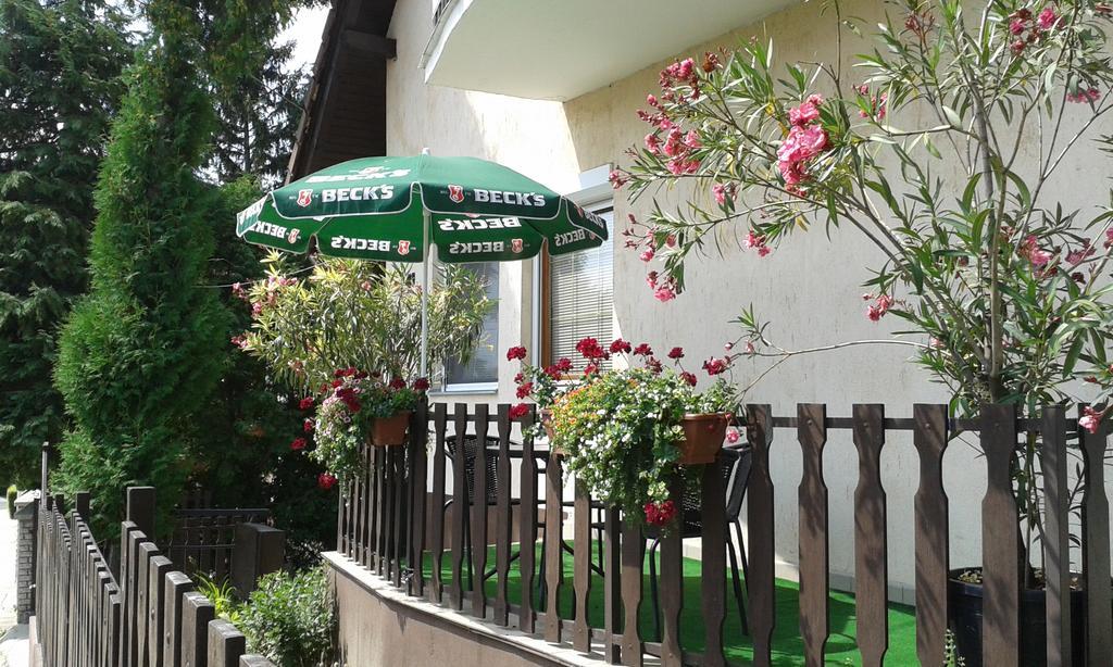 Holiday Apartmanhaz Zalakaros Exterior photo